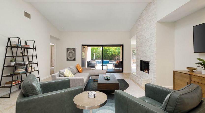 Photo of A Palm Tree Affair