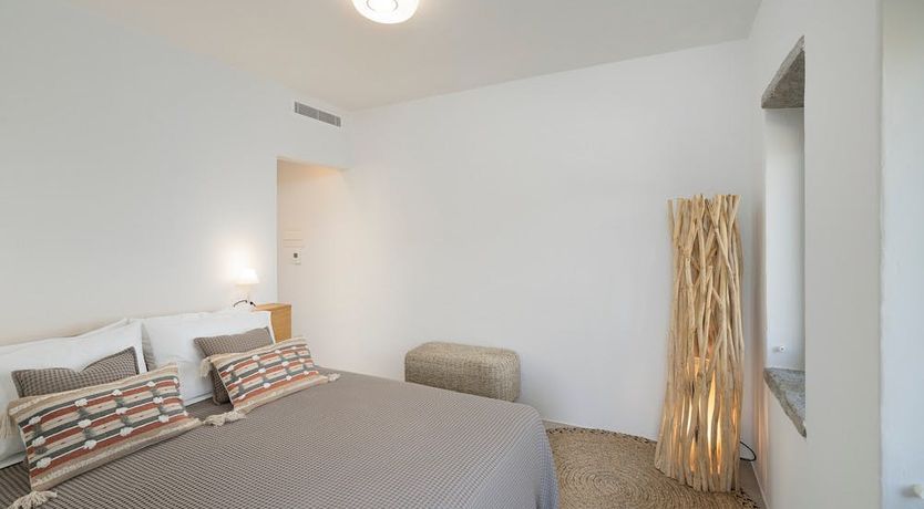 Photo of Kea Calling