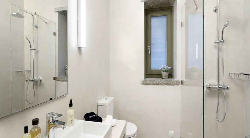 Photo of Kea Calling