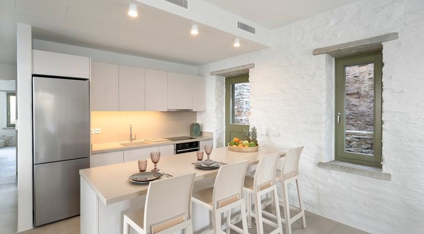 Photo of Kea Calling