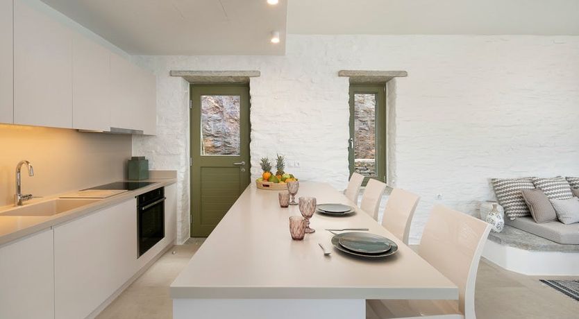 Photo of Kea Calling