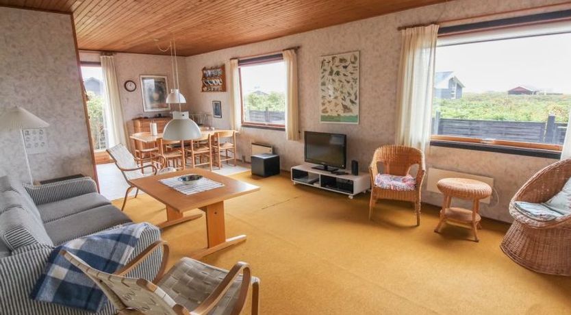 Photo of "Jerk" - 250m from the sea