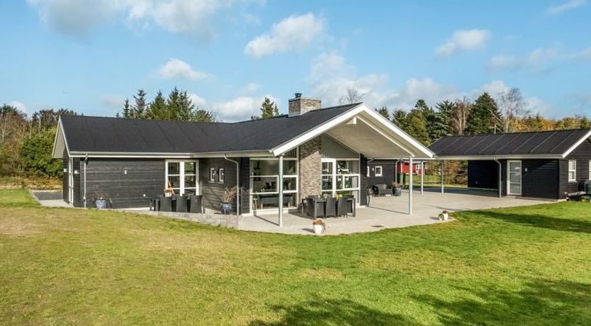 Photo of "Geri" - 700m from the sea