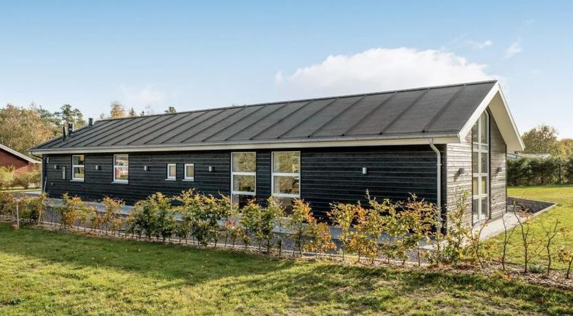 Photo of "Geri" - 700m from the sea