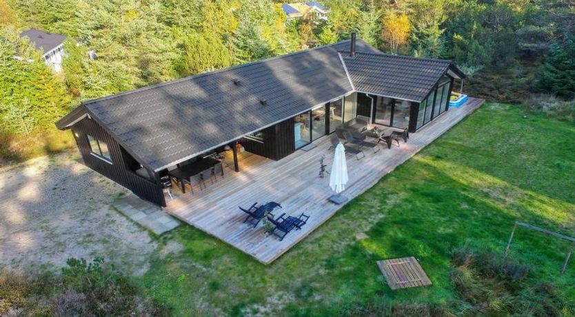 Photo of "Cate" - 150m from the sea