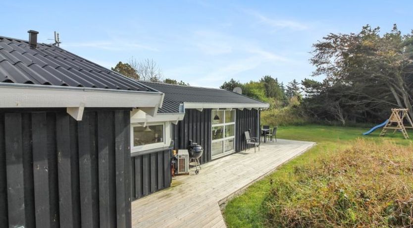 Photo of "Marlie" - 600m from the sea