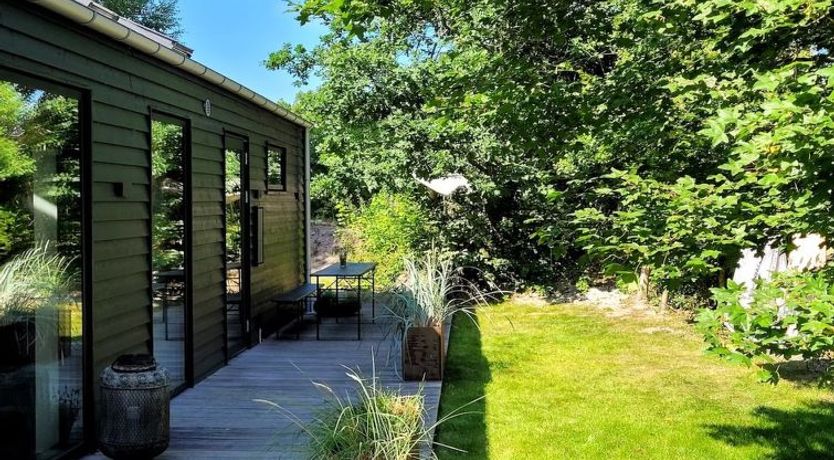 Photo of "Michael" - 400m from the sea