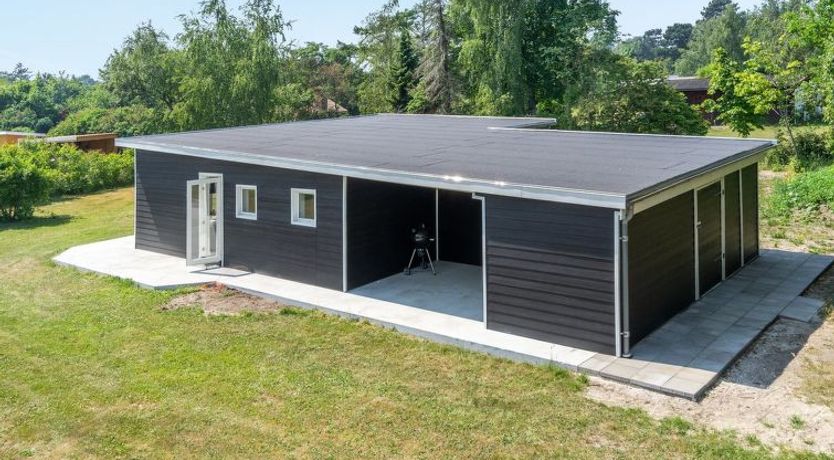 Photo of "Sighmund" - 530m from the sea