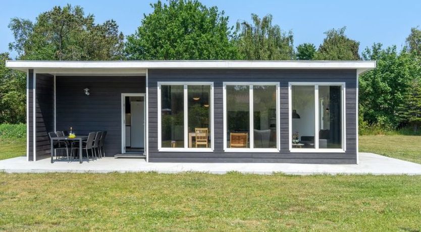 Photo of "Sighmund" - 530m from the sea