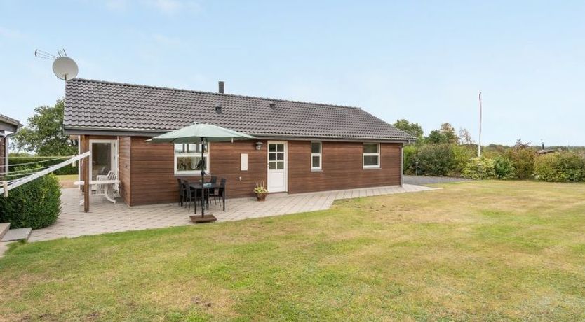 Photo of "Kimi" - 800m from the sea