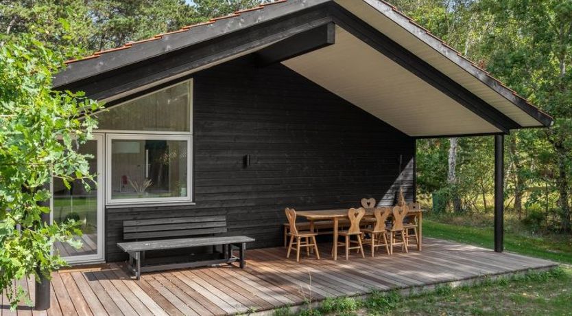 Photo of "Efka" - 175m from the sea