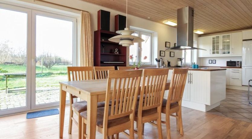 Photo of "Ettie" - 6km from the sea