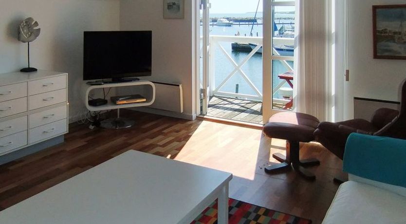 Photo of "Knud" - 2m from the sea