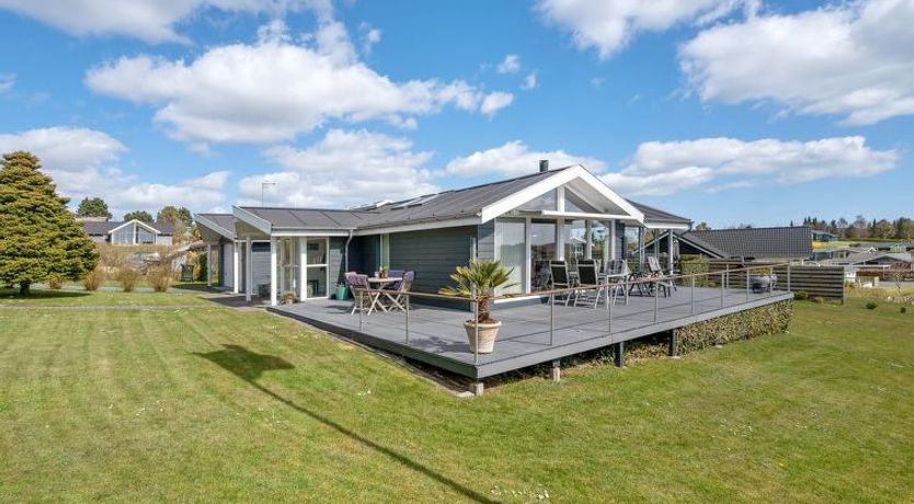 Photo of "Kuno" - 300m from the sea