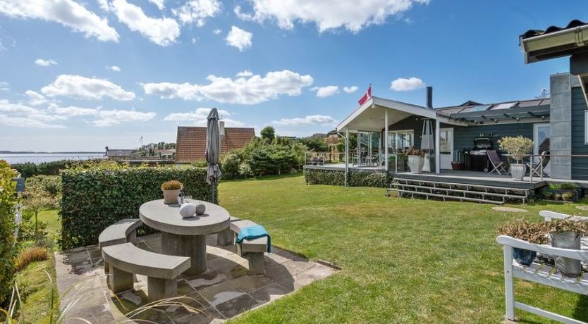 Photo of "Kuno" - 300m from the sea