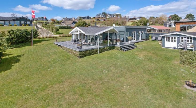 Photo of "Kuno" - 300m from the sea