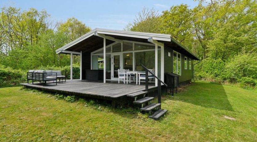 Photo of "Esben" - 350m from the sea