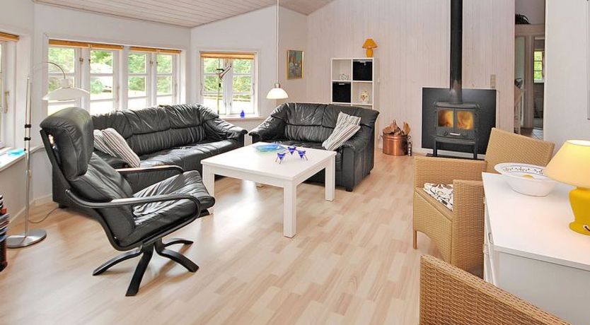 Photo of "Gesina" - 600m to the fjord