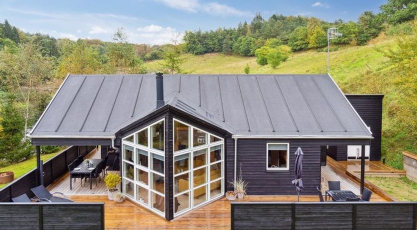 Photo of "Benno" - 2.1km from the sea