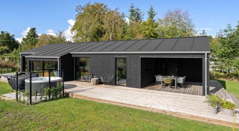 Photo of "Sinna" -  from the sea