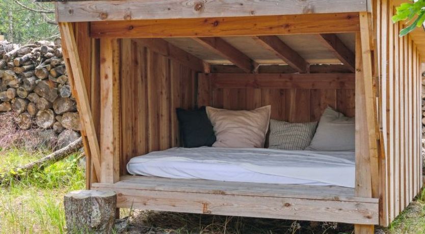 Photo of "Grethe" - 750m from the sea