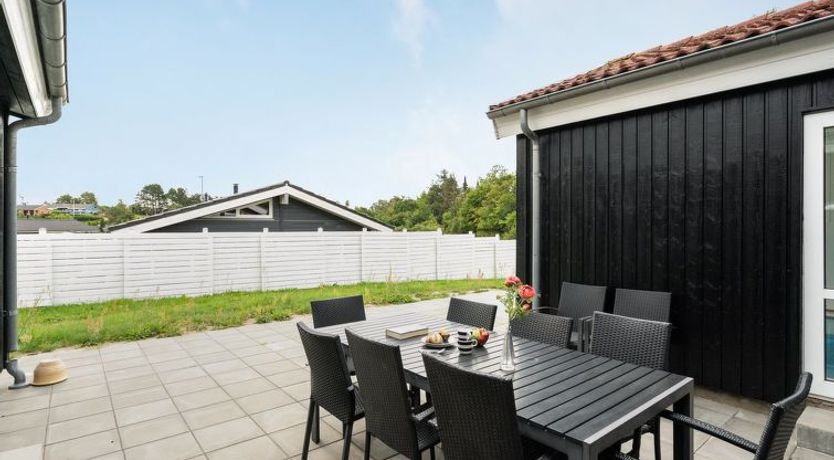 Photo of "Bjarki" - 800m from the sea