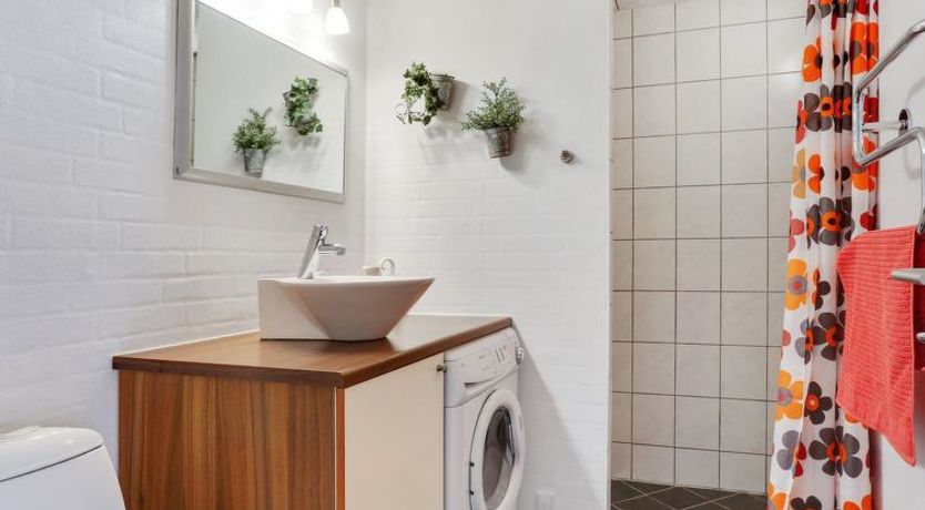 Photo of "Amaryllis" - 100m from the sea