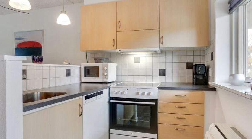 Photo of "Amaryllis" - 100m from the sea