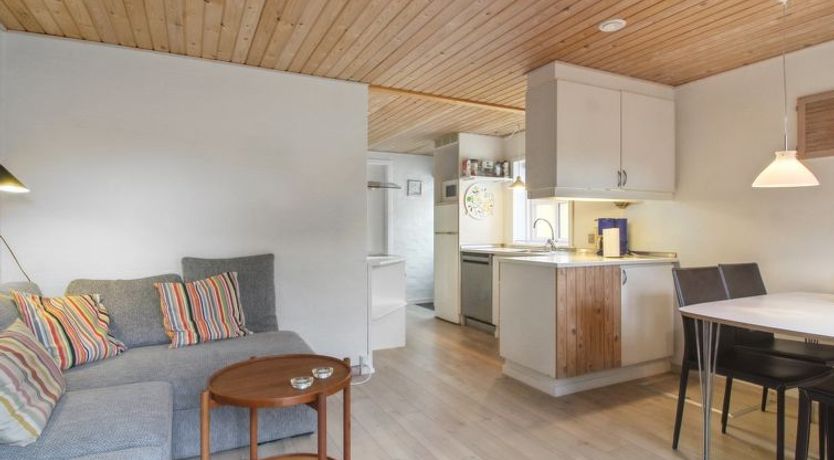 Photo of "Armi" - 75m from the sea