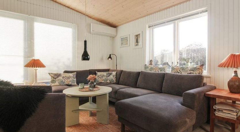 Photo of "Habbo" - 500m from the sea