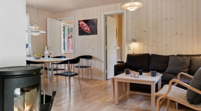 Photo of "Nis" - 200m from the sea