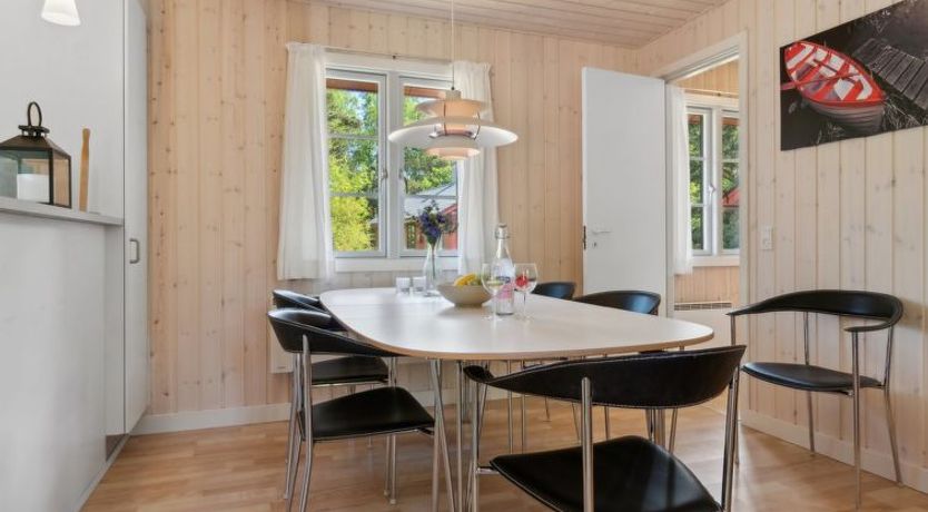 Photo of "Nis" - 200m from the sea