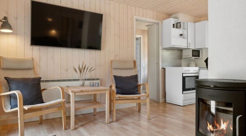 Photo of "Nis" - 200m from the sea