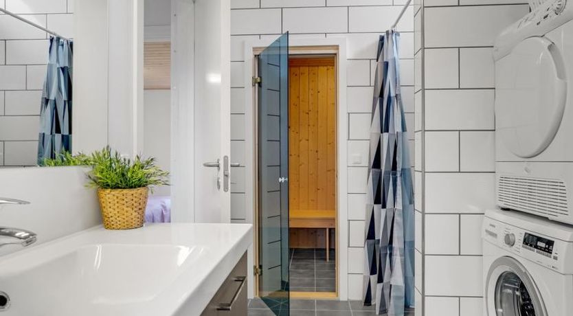 Photo of "Ayen" - 1.5km from the sea