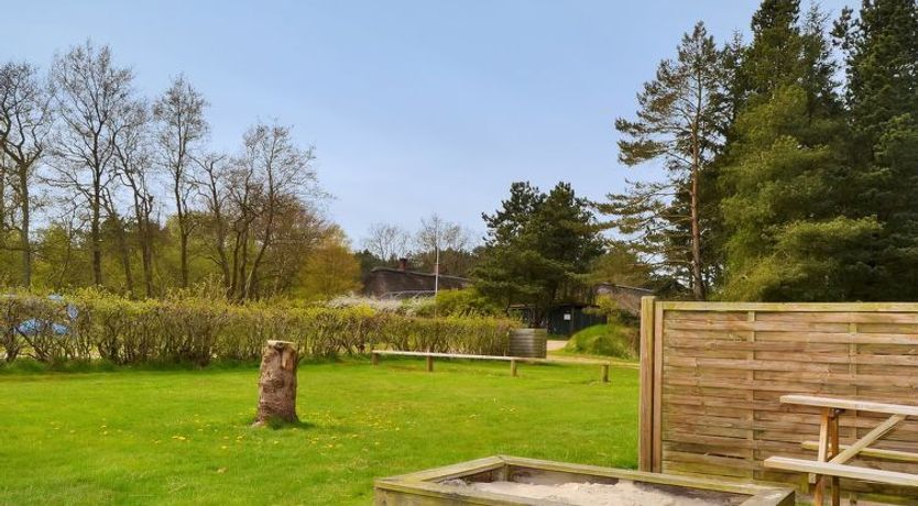 Photo of "Naili" - 3.1km from the sea