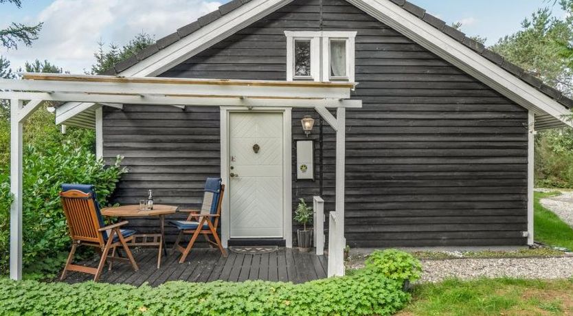 Photo of "Fiallar" - 7.5km from the sea