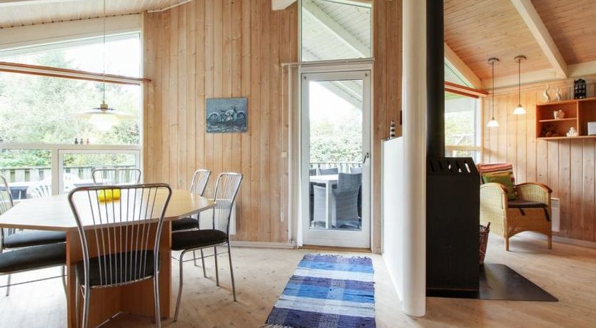 Photo of "Danika" - 800m from the sea