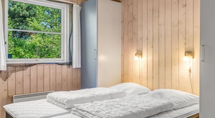 Photo of "Guthmund" - 1km from the sea