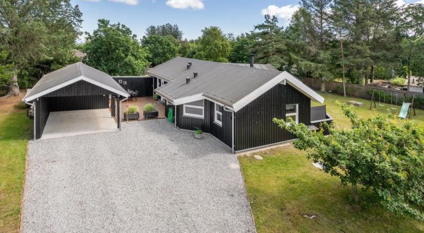 Photo of "Talula" - 350m from the sea