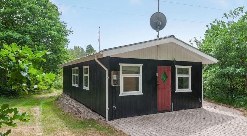 Photo of "Hilde" - 1.7km from the sea
