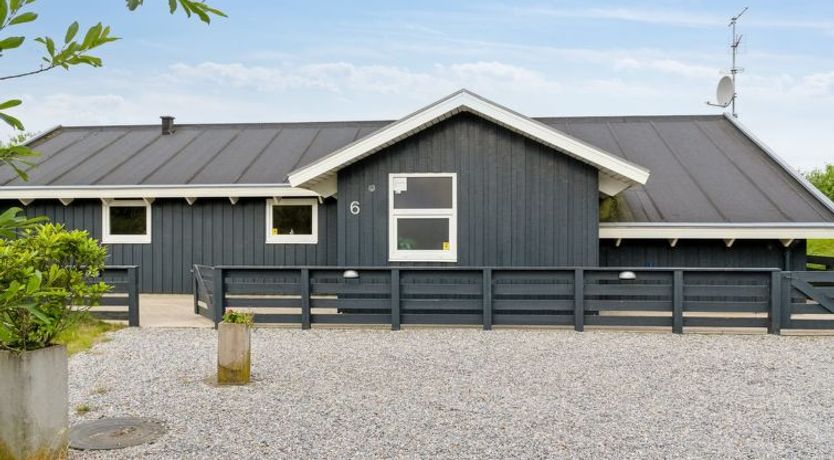 Photo of "Spurv" - 1.8km from the sea