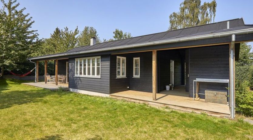 Photo of "Emely" - 700m from the sea