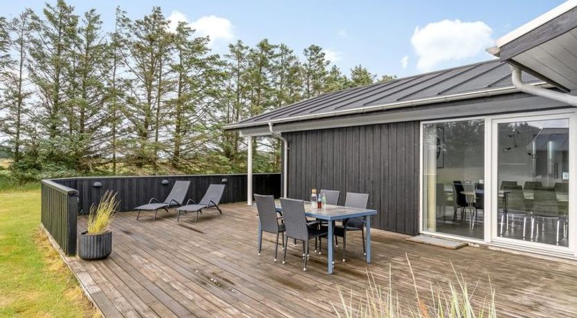 Photo of "Meino" - 1.4km from the sea