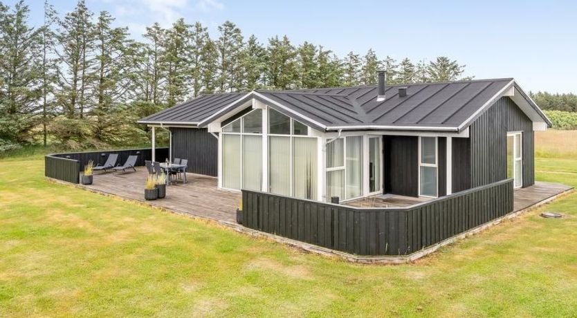 Photo of "Meino" - 1.4km from the sea