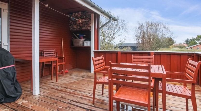 Photo of "Ahnandia" - 500m from the sea