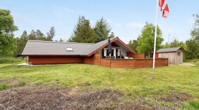 Photo of "Runulf" - 2.9km from the sea