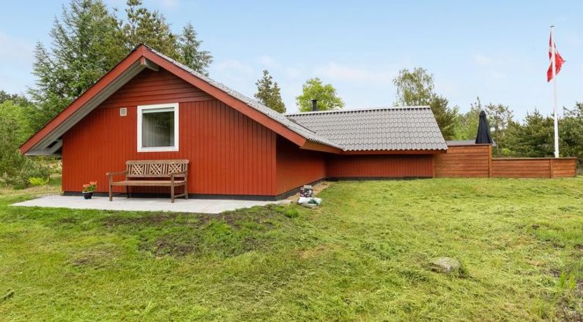 Photo of "Runulf" - 2.9km from the sea