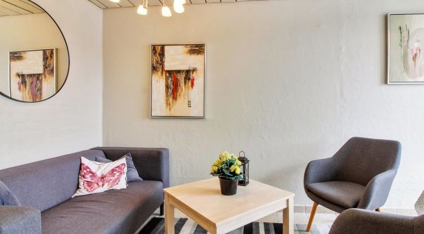 Photo of "Emiliana" - 500m from the sea