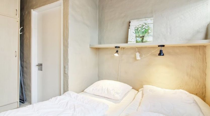 Photo of "Emiliana" - 500m from the sea