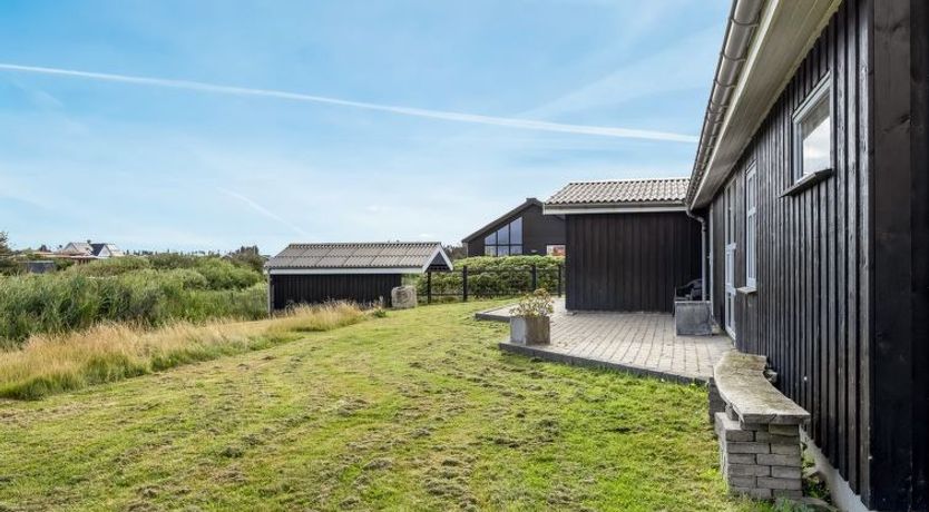 Photo of "Fabio" - 450m from the sea